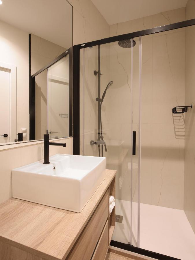 Luxury Flat Next To Gran Via Madrid Apartment ภายนอก รูปภาพ