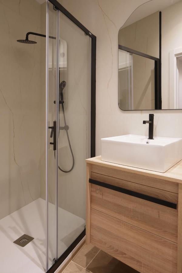 Luxury Flat Next To Gran Via Madrid Apartment ภายนอก รูปภาพ
